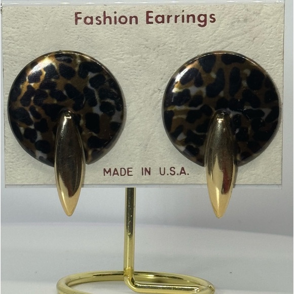 Bold Vintage Geometric Round Tortoiseshell Earrings – Made in U.S.A. - Picture 1 of 7